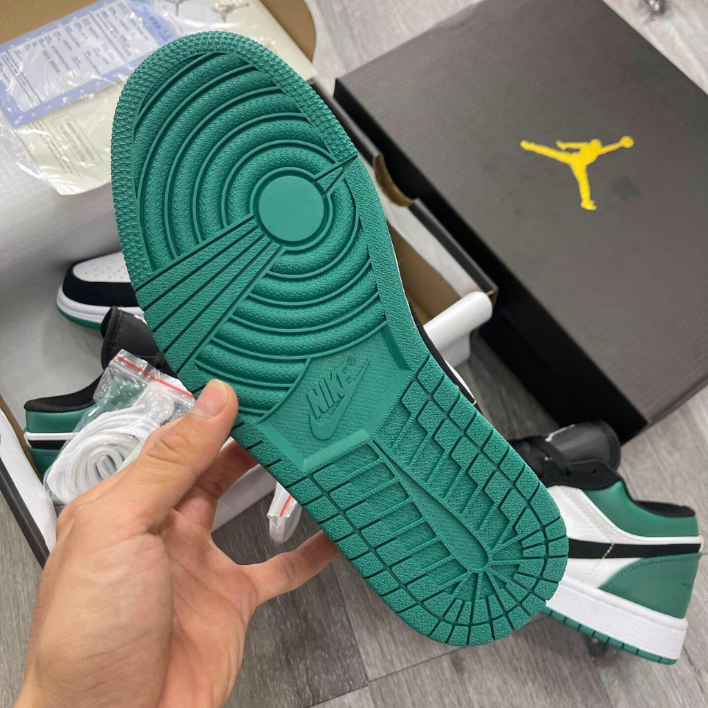 Giày Nike_Jordan 1 Low Pine Green Bản Cao Cấp, Giày Jordan cổ thấp xanh green nam nữ cực hot basic đủ size 36-43 | BigBuy360 - bigbuy360.vn