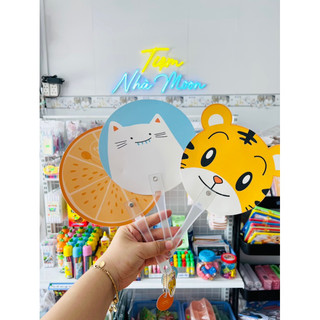 Quạt mini hình thú