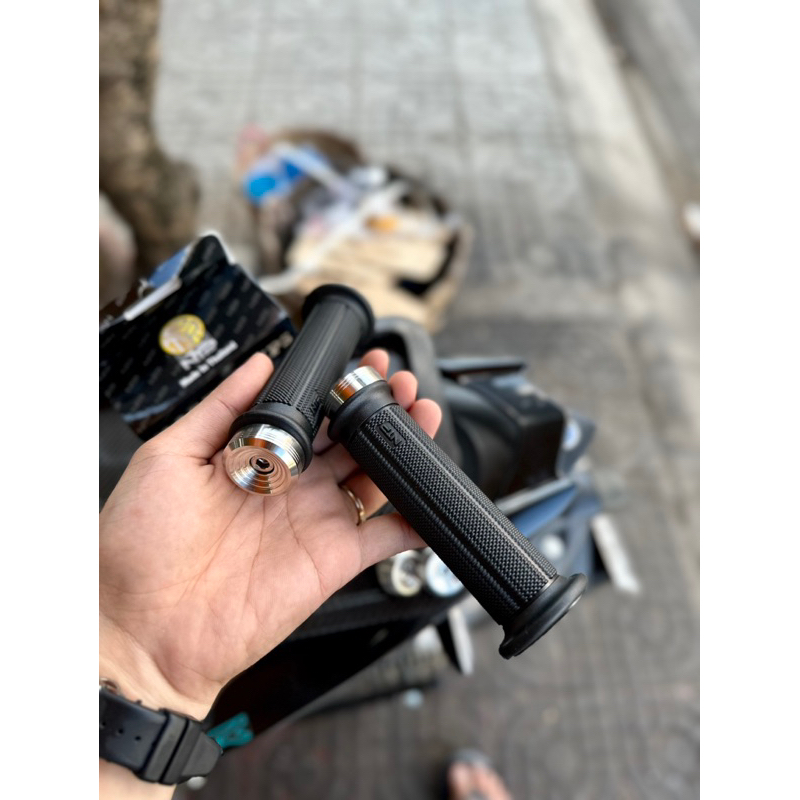 Bao Tay NB Mẫu TBT + Gù Salaya Mẫu Thái