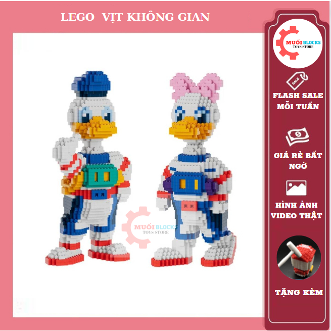 Lego Bearbrick Vịt Không Gian cao 36,2cm hãng Xinz Bộ đồ chơi lắp ghép lego Bearbrick Vịt Không Gian - MUỐI BLOCKS