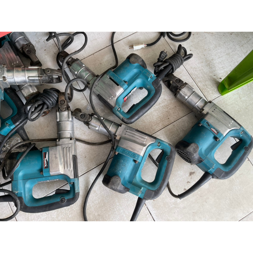 Máy đục bê tông makita bãi nhật Máy đục bê tông mũi lục giác mua tặng 2 mũi đục 1 nhon 1 dẹp