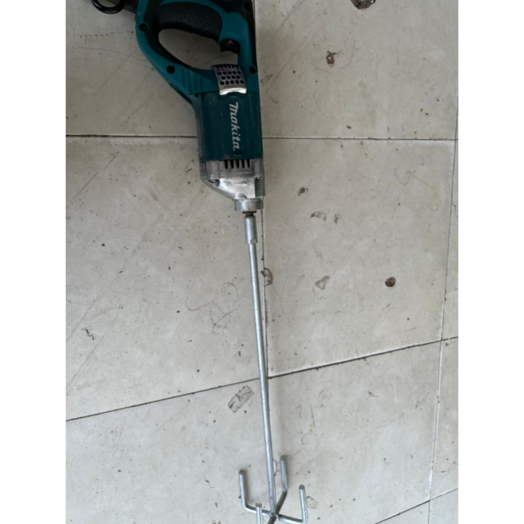 Máy đánh bột trộn sơn bãi nhật MAKITA CHÍNH HÃNG JAPAN XÀI ĐIỆN 220V