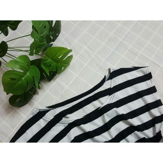 ĐẦM KẺ SỌC ĐEN TRẮNG