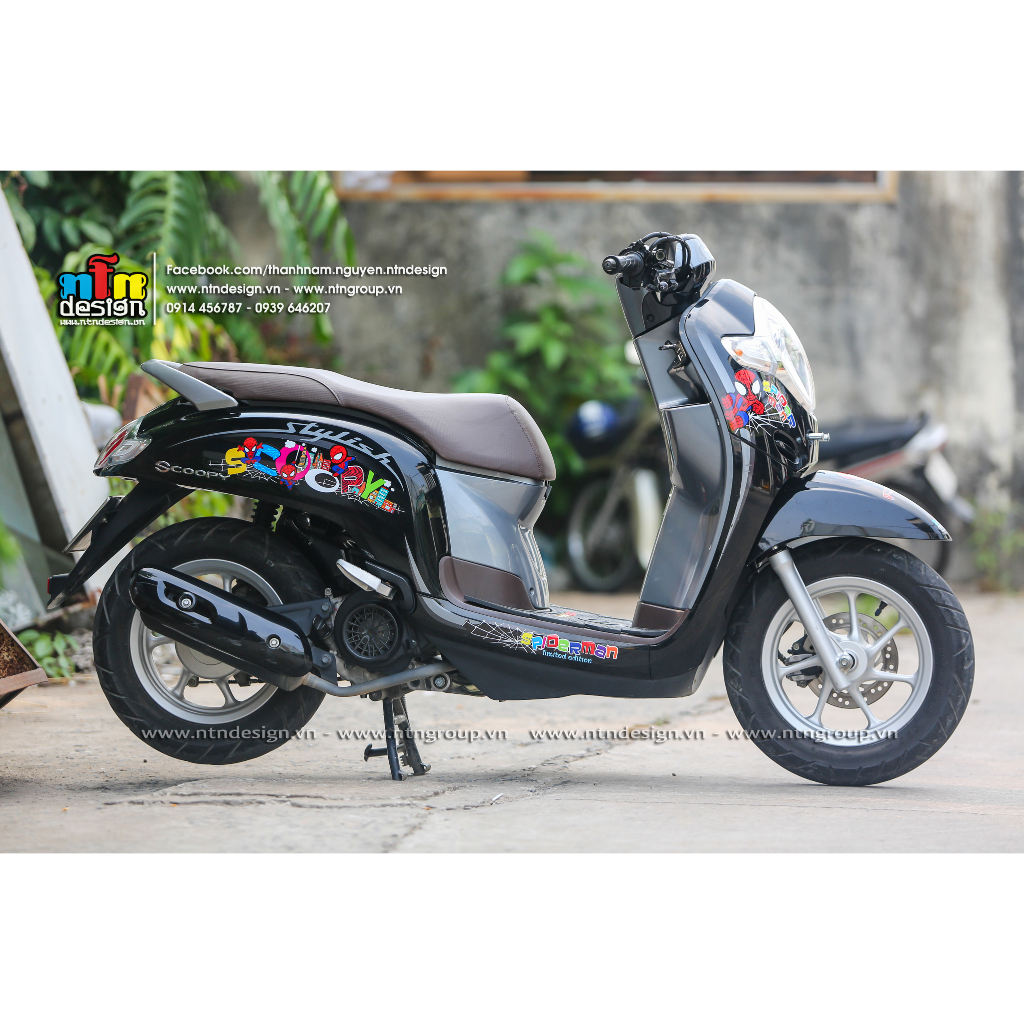 Tem Scoopy mẫu Spiderman