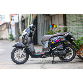 Tem Scoopy mẫu Spiderman
