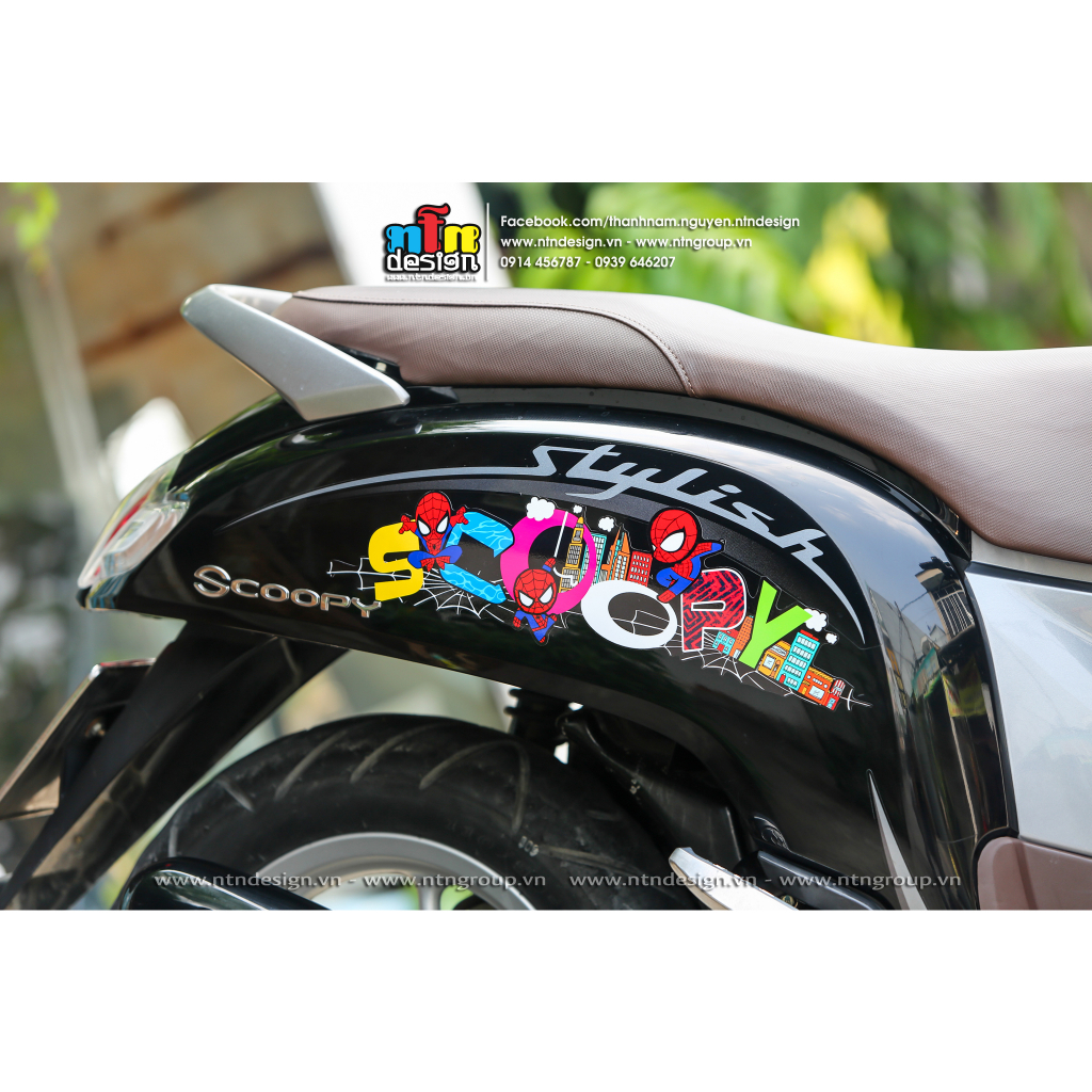 Tem Scoopy mẫu Spiderman