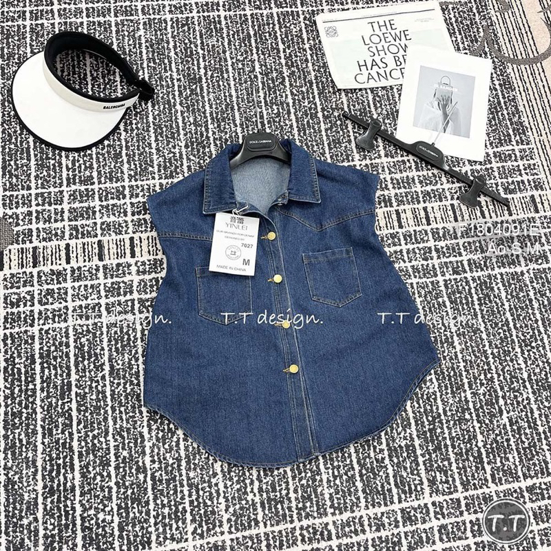 Áo sơ mi jean sát nách phối 2 túi nhỏ cá tính VIENS STORE