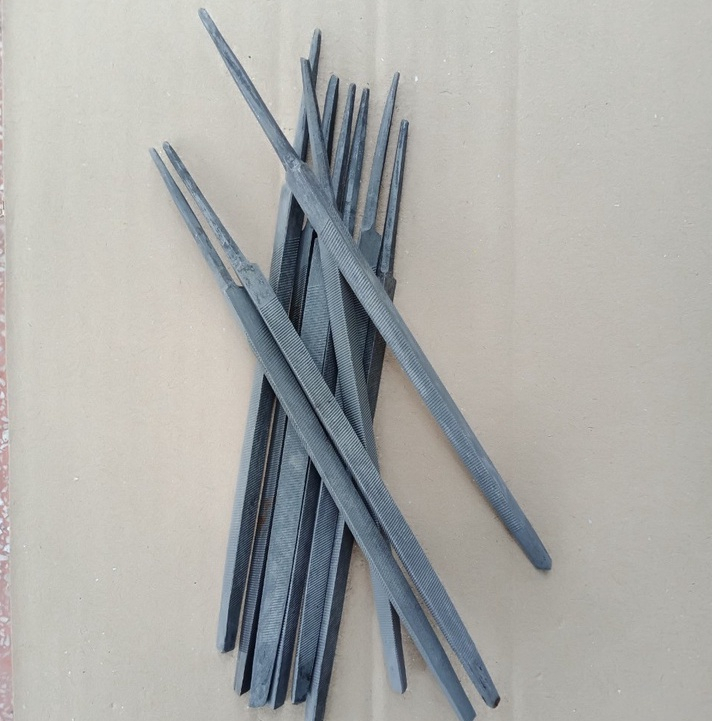 Dũa sắt bản tam giác 6mm