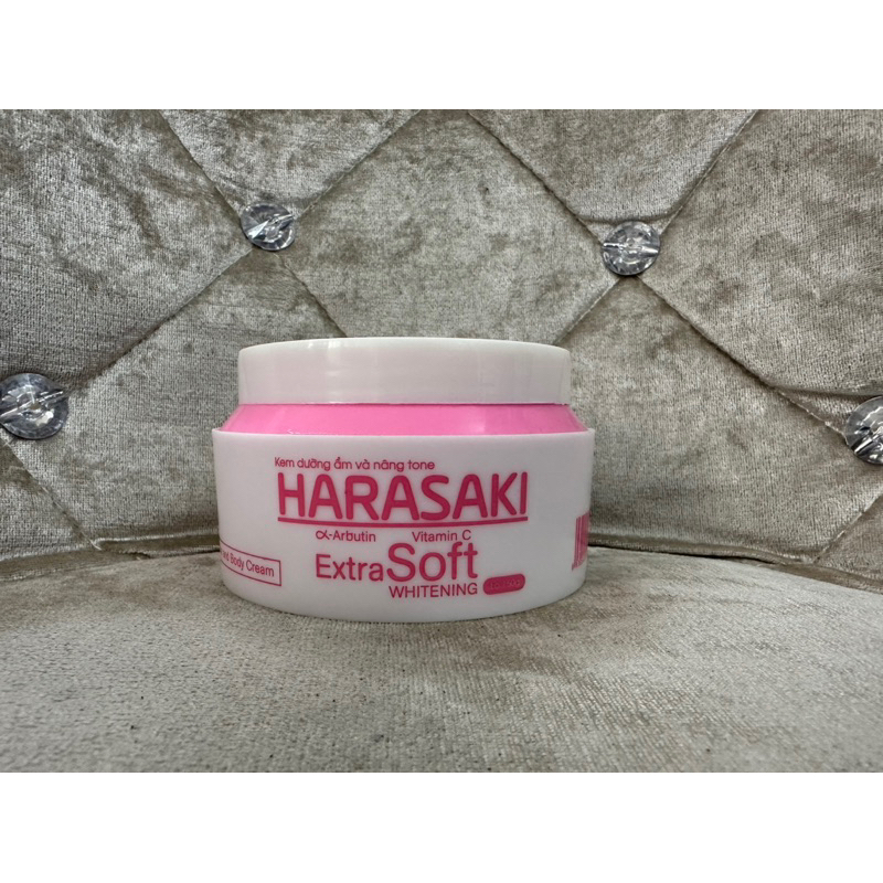 Kem trắng da Harasaki