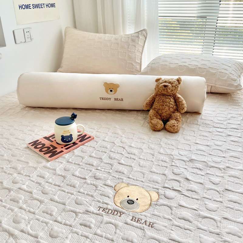 Set chiếu cao su trần nổi IGUN BEDDING kèm vỏ gối ôm