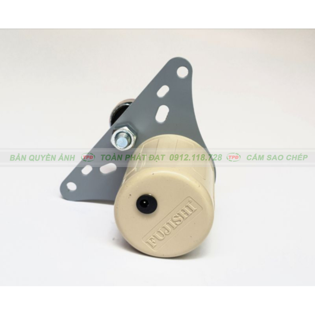 Máy đưa võng Fujishi tự động cho bé