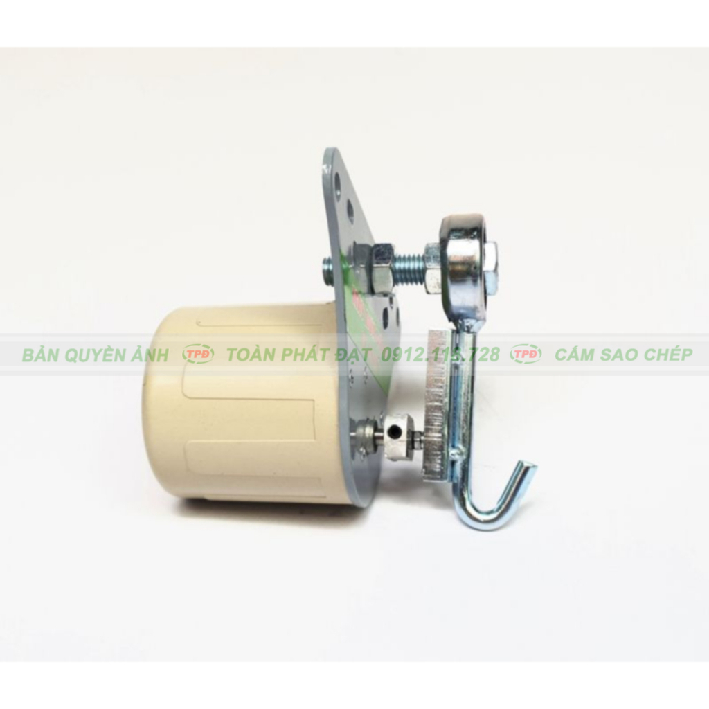 Máy đưa võng Fujishi tự động cho bé