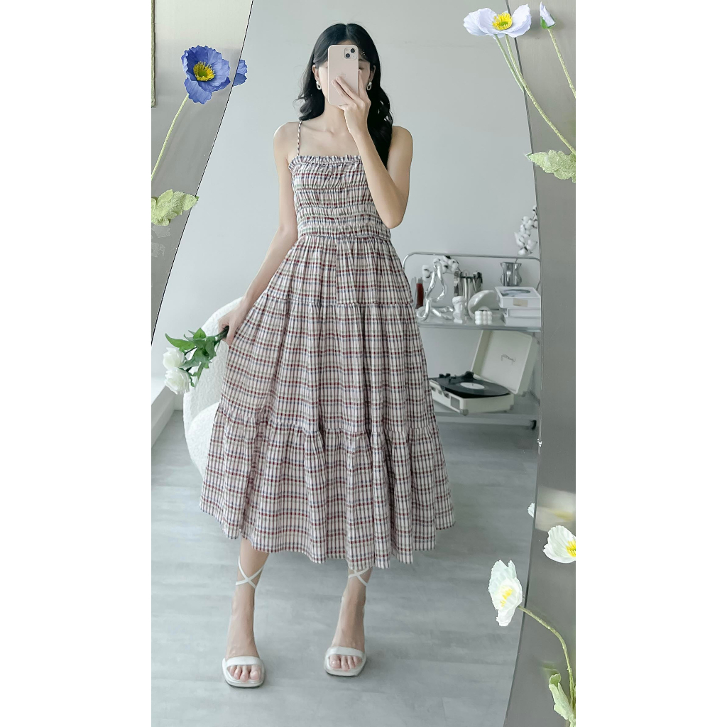 Đầm dây midi mocking thân trên xoè 3 tầng thời trang GAGO hoạ tiết caro xanh đen GG4287 GG4260