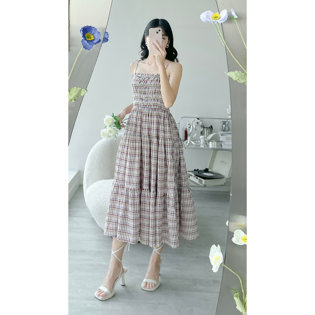 Đầm dây midi mocking thân trên xoè 3 tầng thời trang GAGO hoạ tiết caro xanh đen GG4287 GG4260