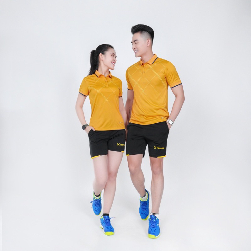 Bộ Thể Thao NAM / NỮ HERMOD Bóng Chuyền, Cầu Lông, Tennis,  Vải Co Dãn, Thoáng Mát, Thấm Hút CH02VANG