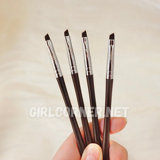 Cọ kẻ mày - liner gel feather b 742