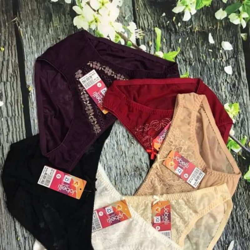 Áo lót nam cổ tim tay ngắn FREEMAN TSF311