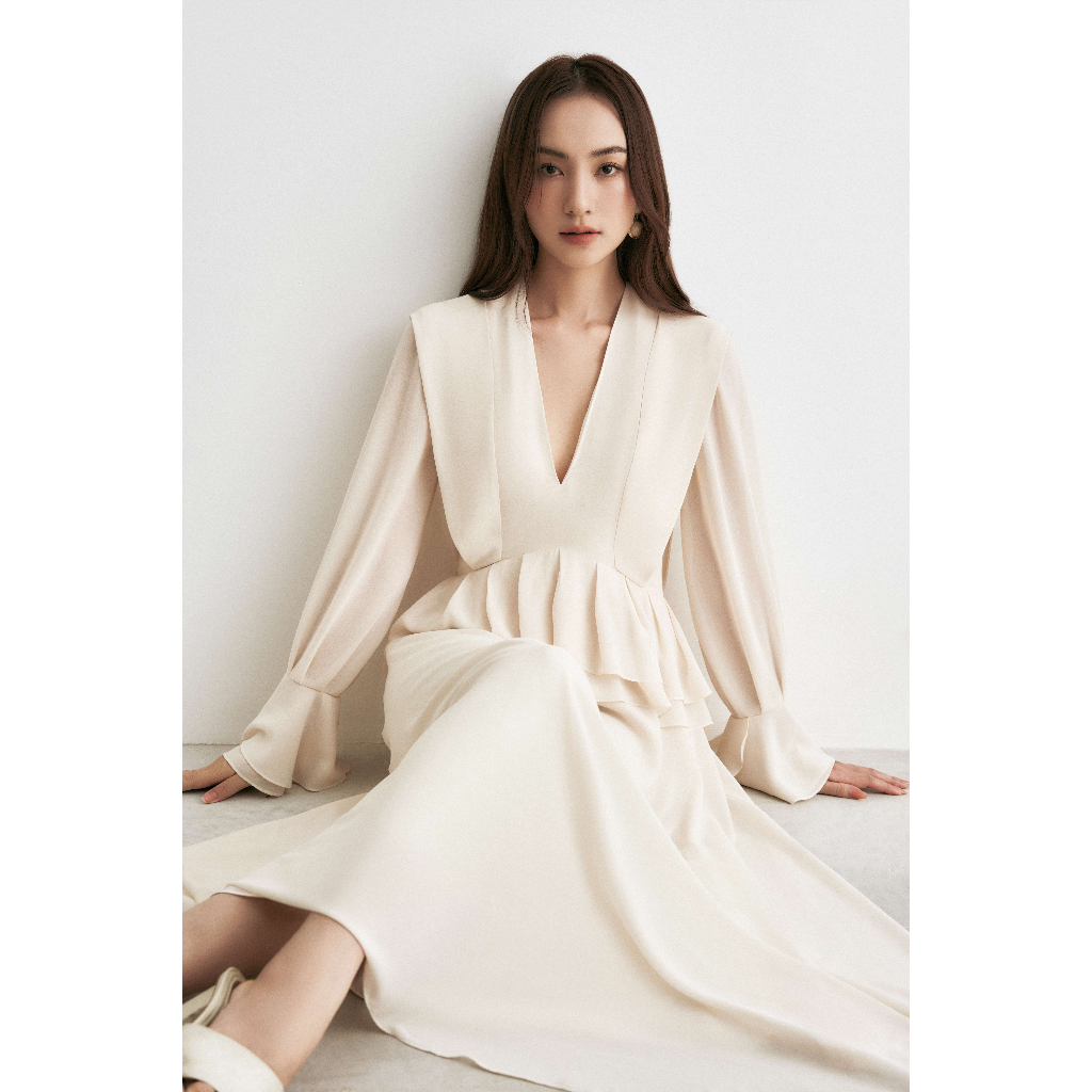 Váy liền Lacey Dress