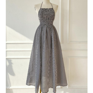 Đầm maxi caro cột dây hở lưng dáng ôm tùng xòe