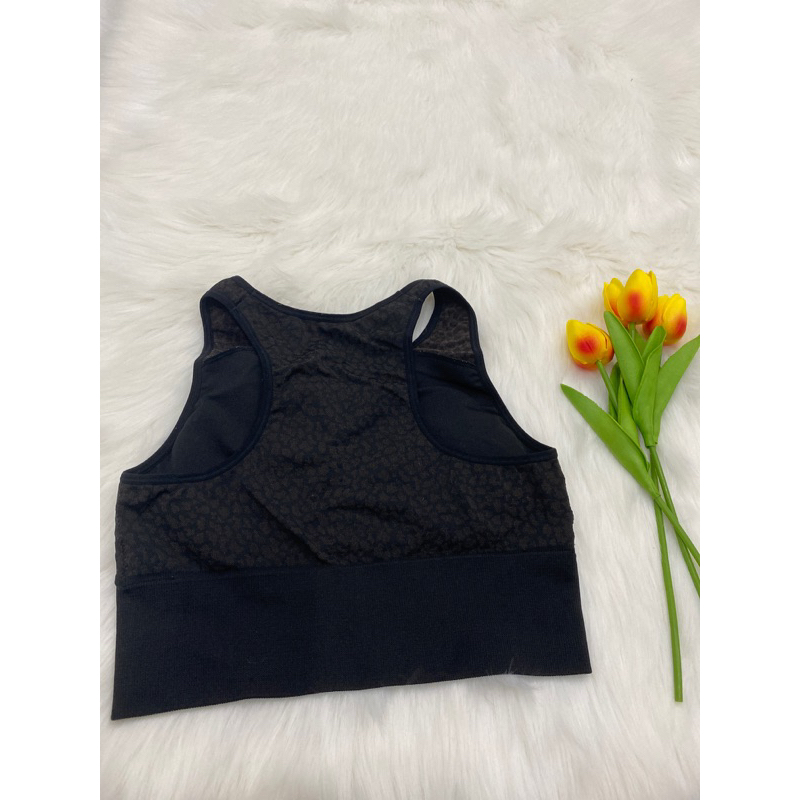 Áo bra thể thao hiệu GU Size M