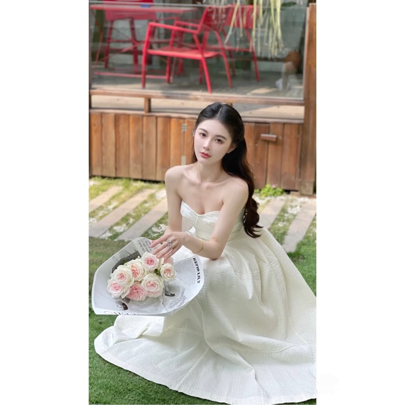 Đầm midi ống trắng cúp ngực xoè dài công chúa