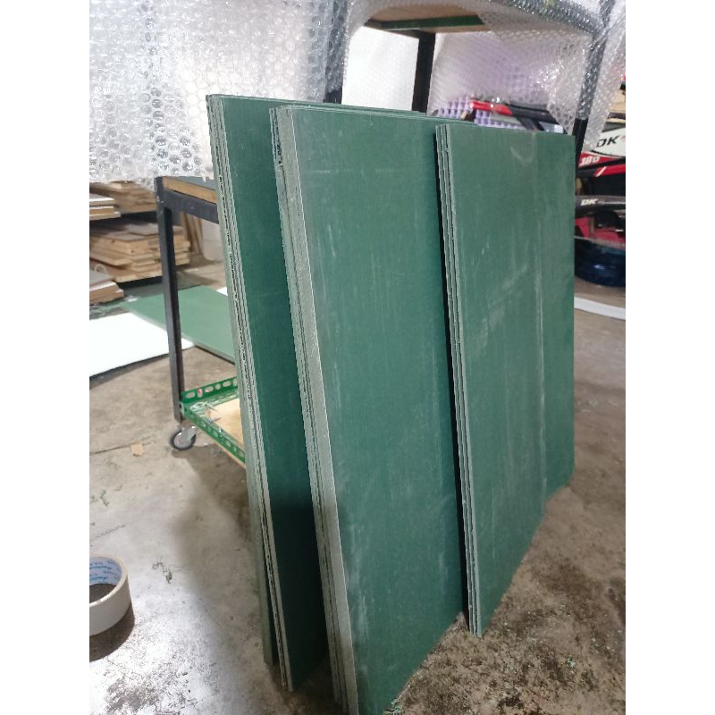 (Rộng 20cm 30cm × dài 1m2 1m4)tấm ván nhựa eco dày 15ly làm kệ, sàn, bàn,..nhận cắt theo yêu cầu