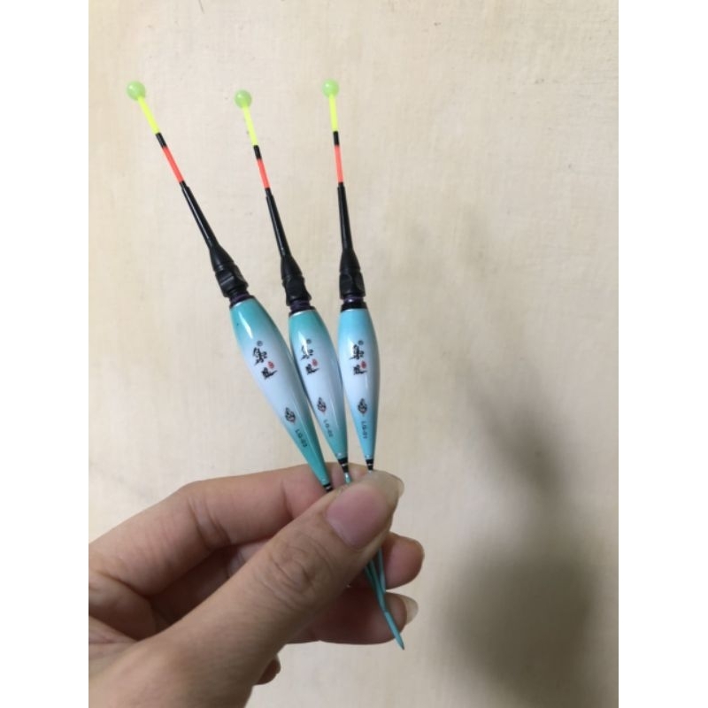 Phao điện ngày đêm câu Nước Nông