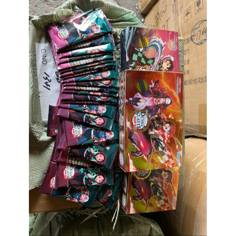 Hộp full box thẻ bài nhân phẩm anime one piece hải tặc, thanh gươm diệt quỷ, naruto