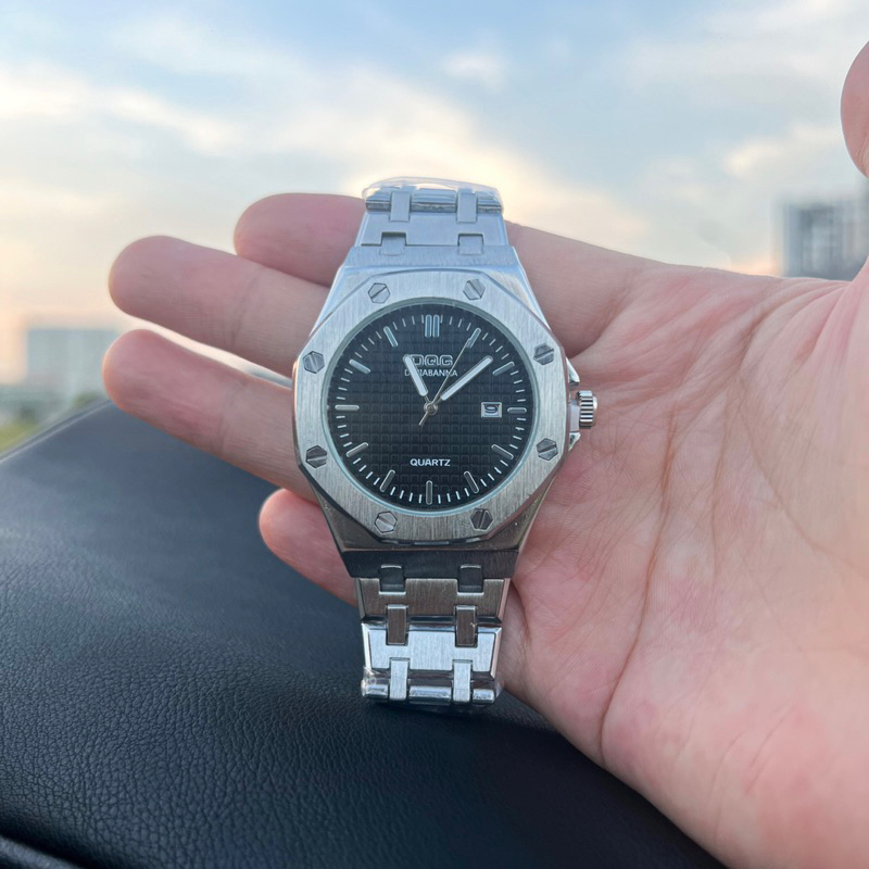 Đồng hồ DQG mặt vuông dây thép màu bạc - CW Analog
