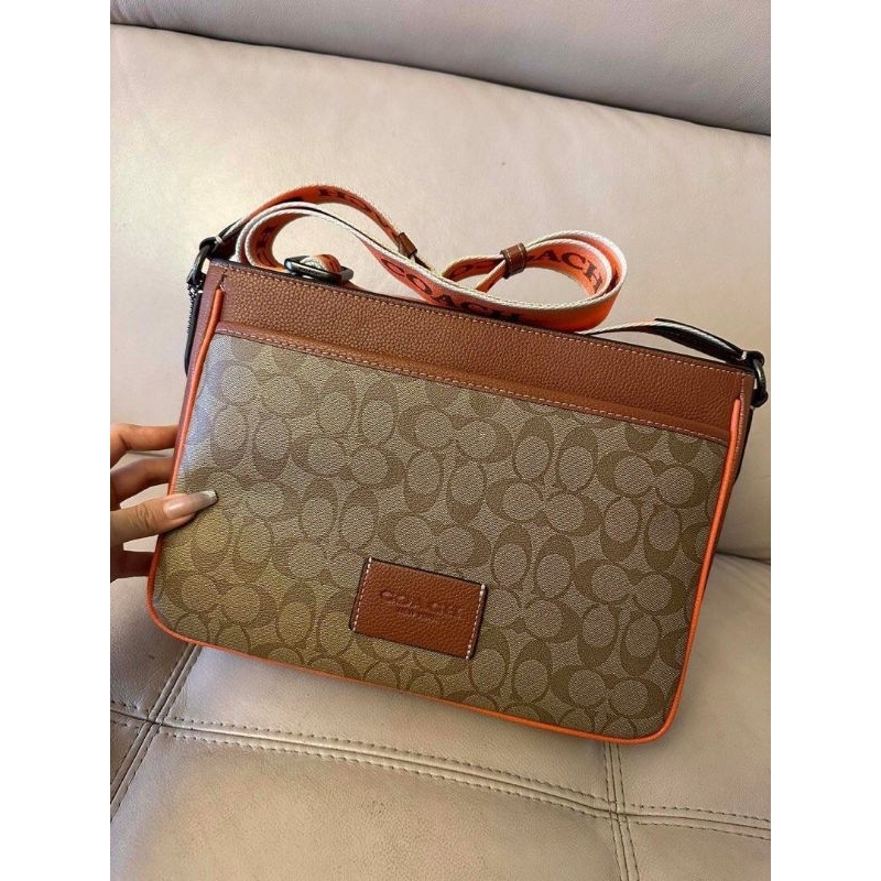 TÚI CHÉO NAM COACH District Crossbody In Signature Canvas