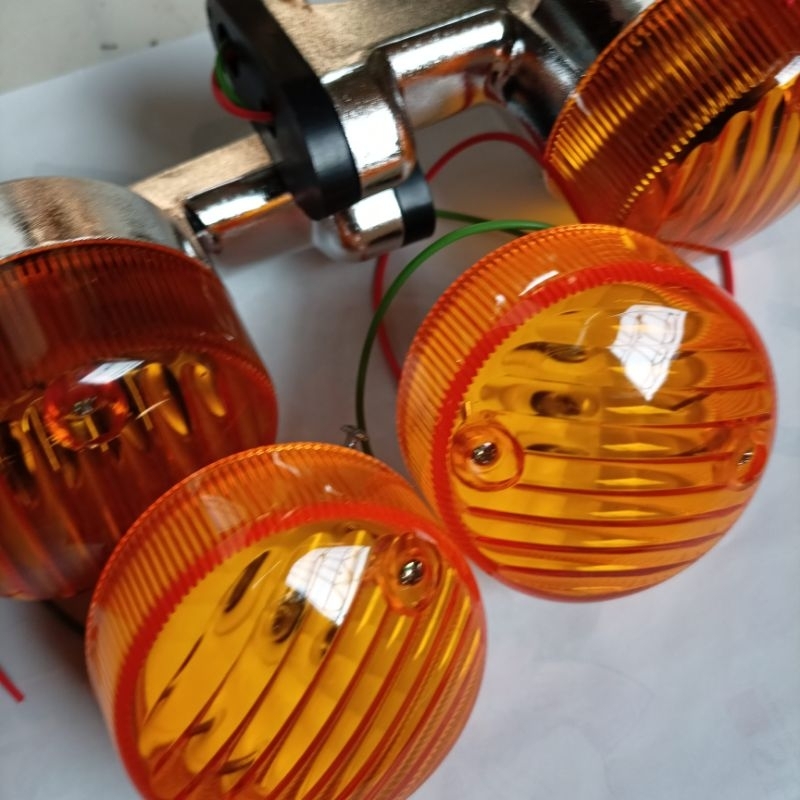 Bộ đèn xi nhan trước sau cub 81 học sinh 50cc liên doanh đời mới, cup taiya