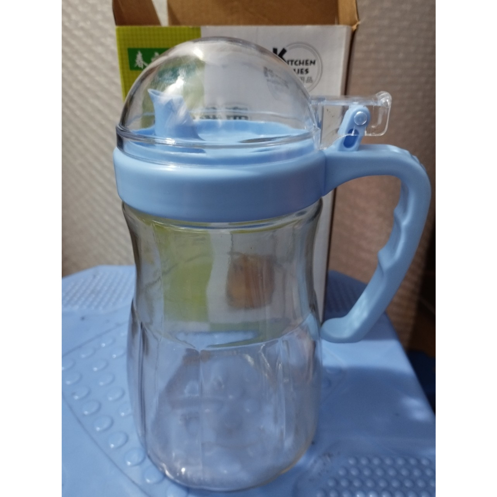 Bình rót dầu ăn 550ml chia vạch - lọ thủy tinh có nắp bật đựng xì dầu nước mắm gia vị
