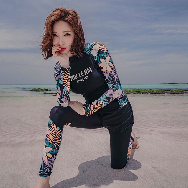 Đồ bơi tay dài quần dài đen phối hoa set 3 mảnh