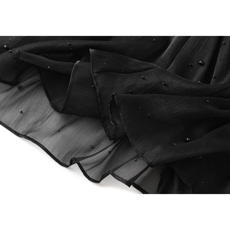 V.I.T House | Chân váy voan đính hạt