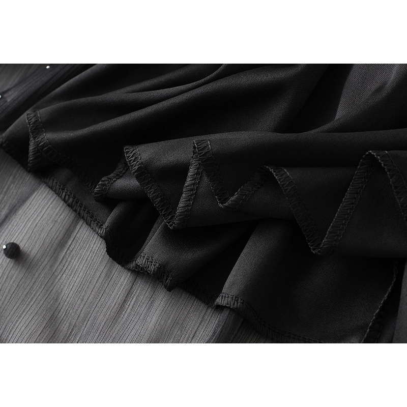 V.I.T House | Chân váy voan đính hạt