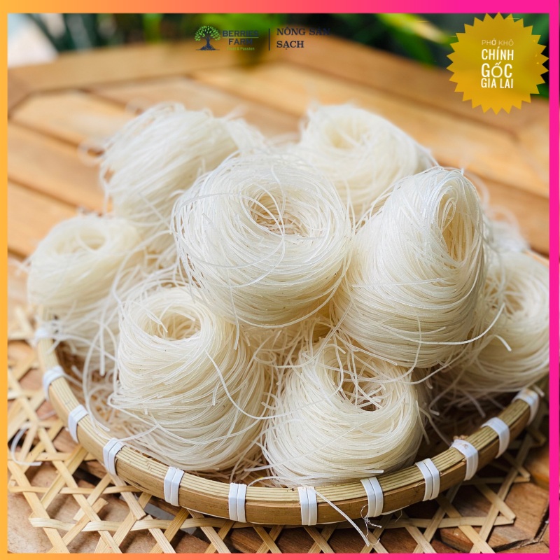 500Gr Đặc sản bánh PHỞ KHÔ GIA LAI vắt tay thủ công, 100% từ gạo nguyên chất, có bán TƯƠNG ĐEN siêu ngon