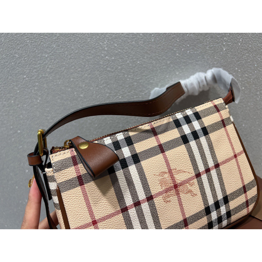 TÚI KẸP NÁCH BBR SIZE 21