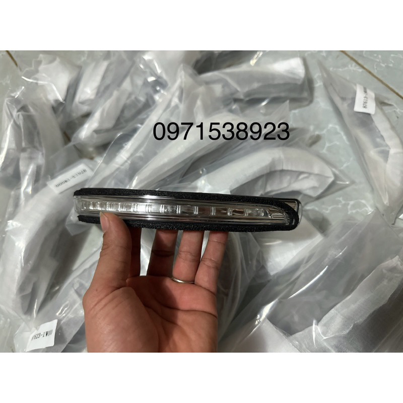 Đèn xi nhan trên gương chiếu hậu KIA RIO 2012-2016 cao cấp