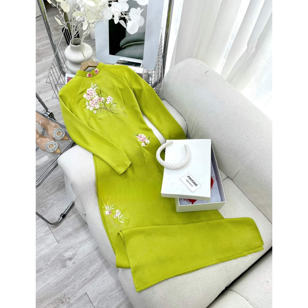 Áo dài lụa thêu hoa màu xanh chất liệu cao cấp - Áo dài TC - AD12