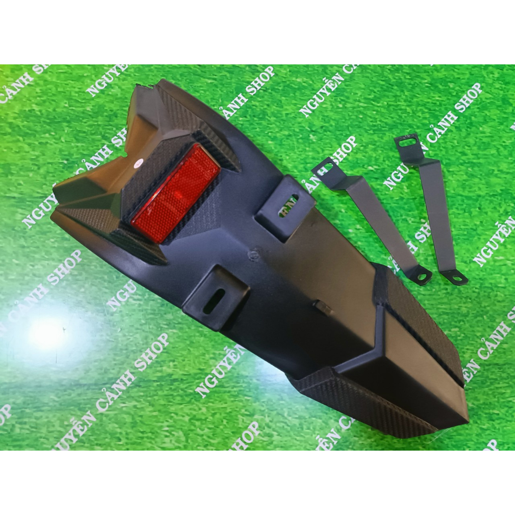 Dè Sau / Đuôi Biển Số Exciter 150 Kiểu FZ + pát sắt chống rung