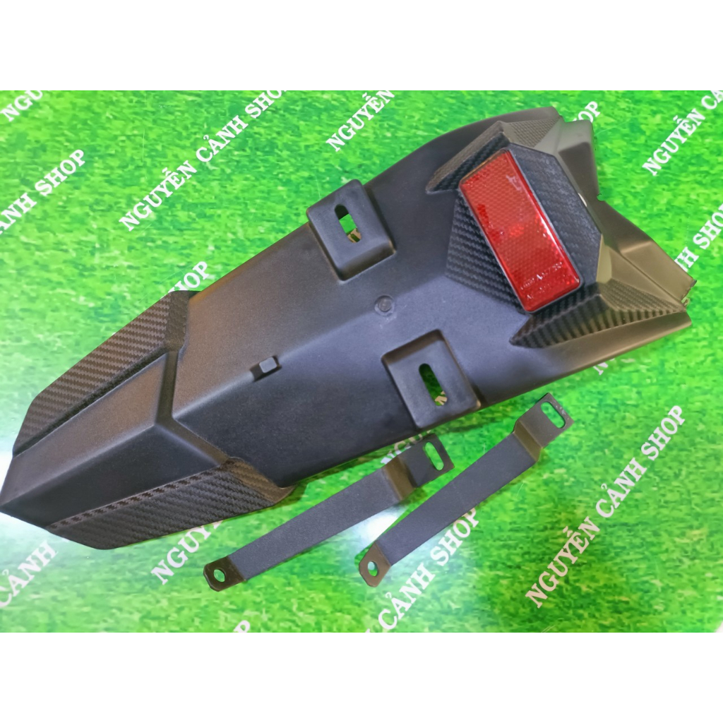 Dè Sau / Đuôi Biển Số Exciter 150 Kiểu FZ + pát sắt chống rung