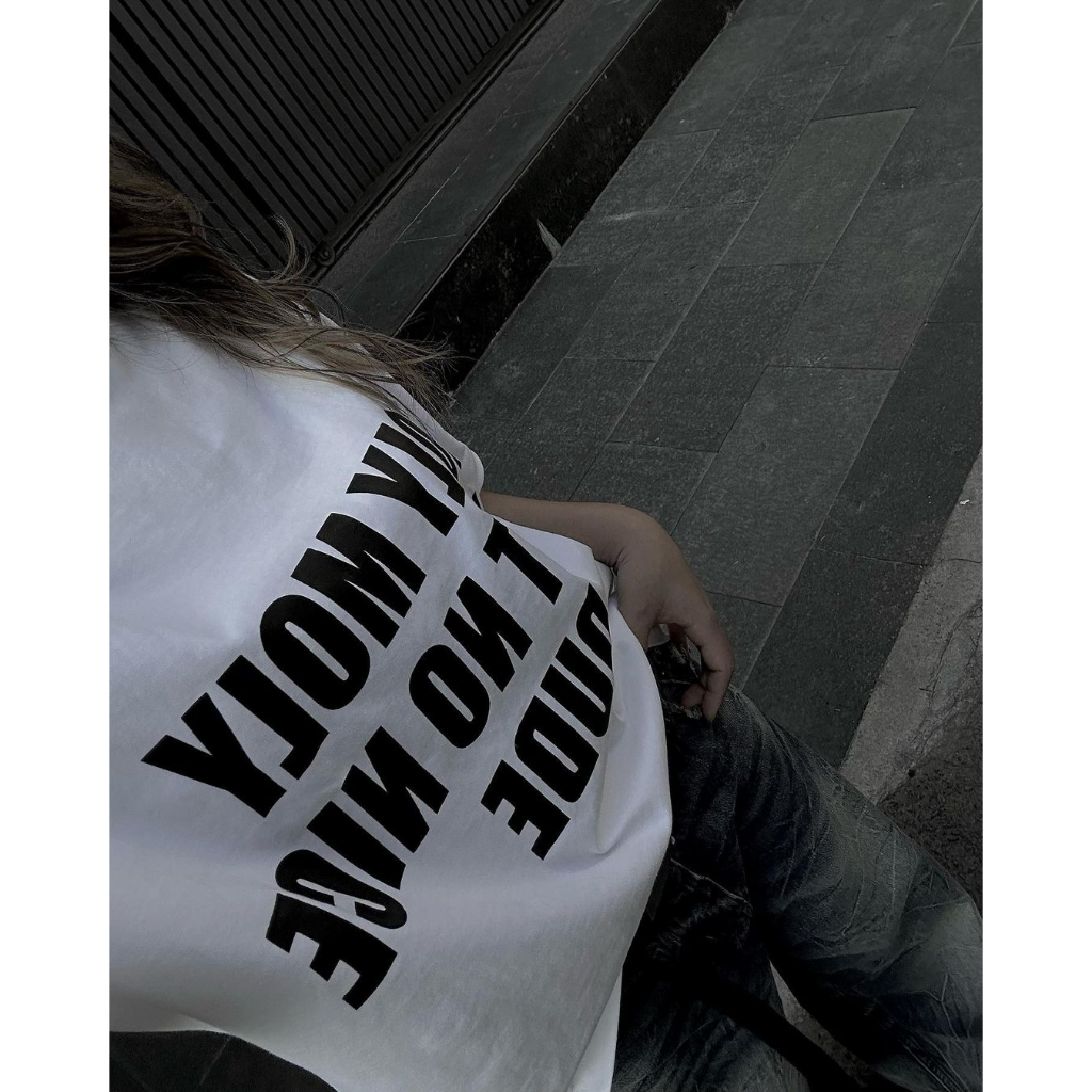 Stressmama Baddie Boxy T-Shirt - White màu trắng chất liệu Cotton vải dày 230 GSM thoáng mát in lụa thủ công Local Brand