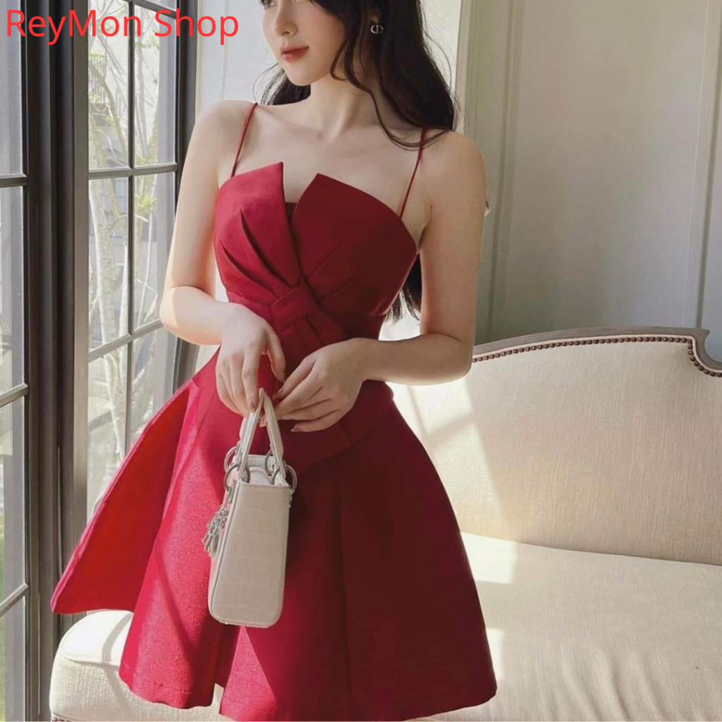 Váy Xòe Hai Dây Bản Nơ To Trước Ngực Phong Cách Sang Chảnh.