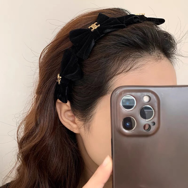 Bờm tóc nhung đính nơ và chữ tạo điểm nhấn MB947