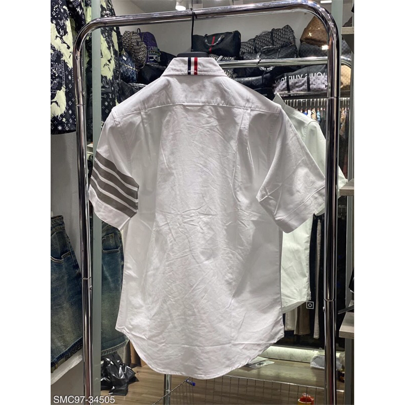 ⚡️[Hight Quality] Hàng Có Sẵn!! New Sơ Mi Thom Browne Cộc Tay Cao Cấp 4 Vạch Xám-Sơ Mi Thom Vải Oxford Thiết Kế Đơn Giản