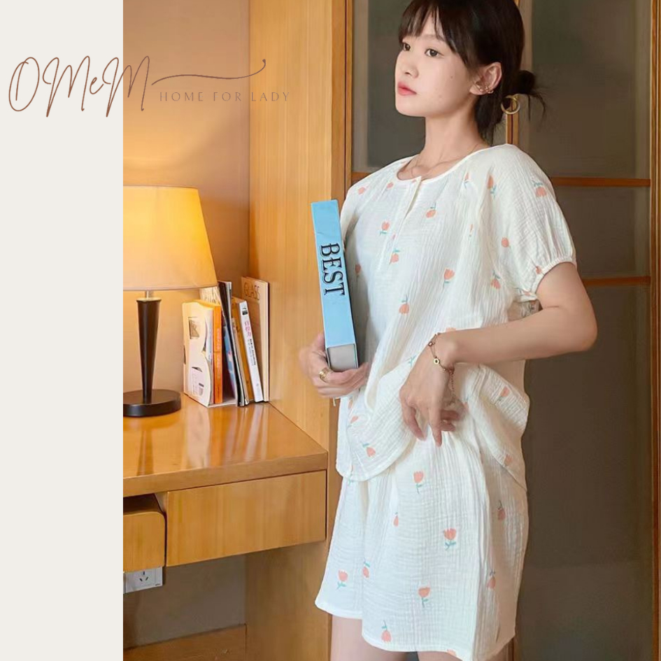 Bộ ngủ đũi cộc tay trắng tuy líp họa tiết hoa tuy líp dễ thương siêu dễ thương cute