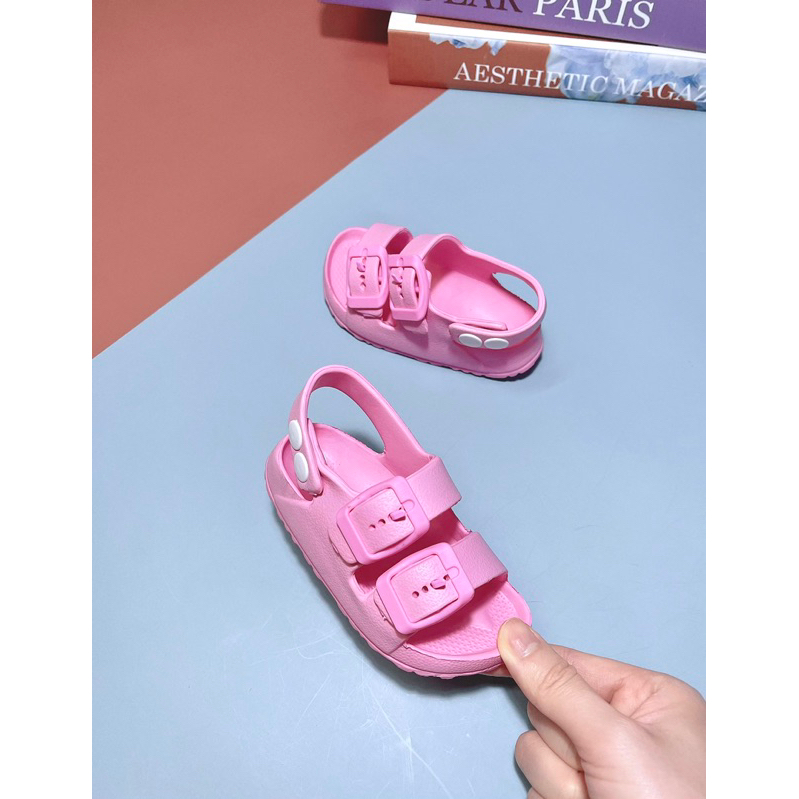 Xăng đan siêu nhẹ sz 19-24