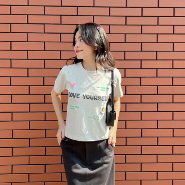 Áo thun baby tee nữ tay ngắn cổ tròn form ngắn in hoạ tiết dễ thương Love Yourself Tee - Siblinghouse