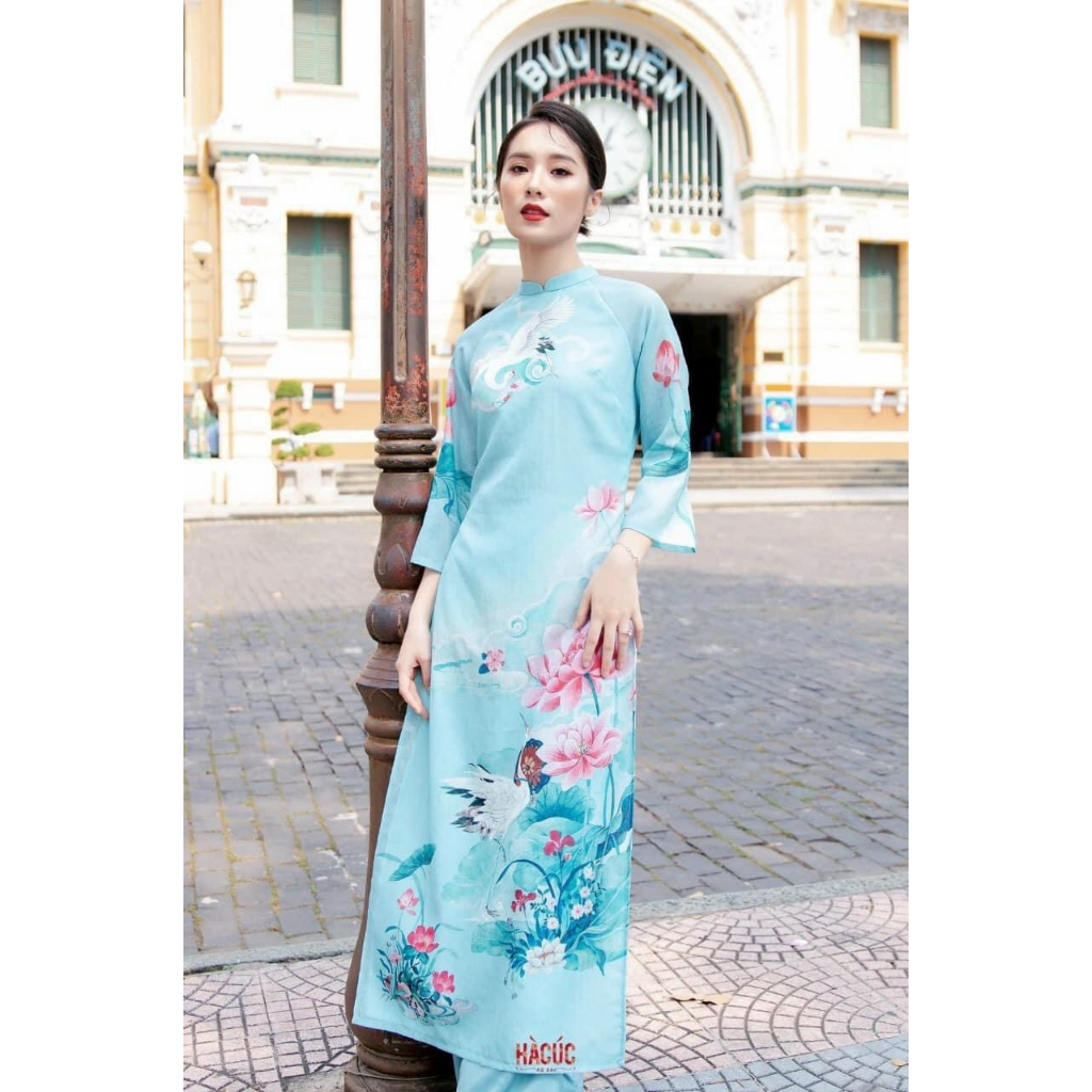 Áo lụa gấm hồng đậm họa tiết hoa