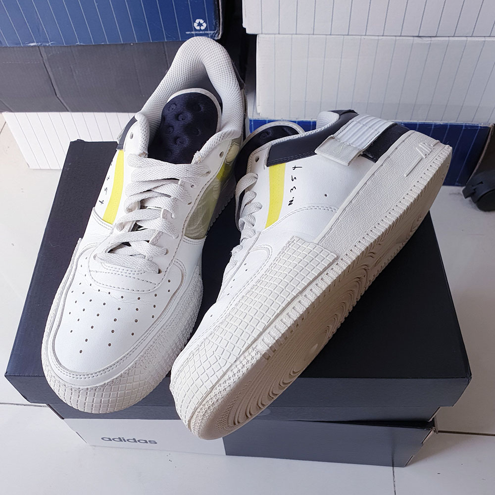 Giày Air Force 1 Type White Barely Volt, size 39-42-44, real 2hand